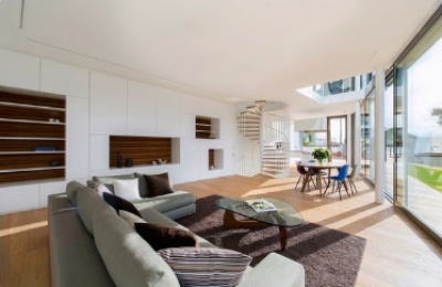 Cách trang trí phòng khách đẹp mắt và có giá tiết kiệm